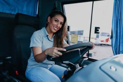 Da lavoura ao volante, um exemplo de protagonismo feminino
