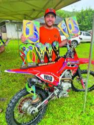 Candelariense Jórdan Martini conquista três títulos brasileiros em Blumenau 