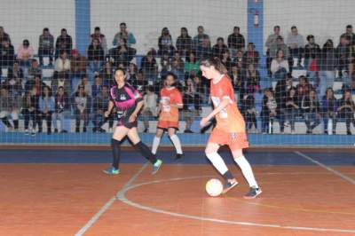 Maxxy Feminino 4 x 2 Pumas Futsal