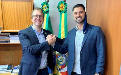 O deputado Fantinel com Anderson Pavin