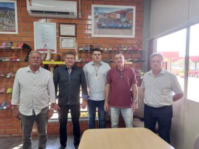 Prefeito e vice acertam detalhes da inauguração da nova fábrica da Beira Rio