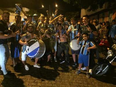 FOTOS: veja a festa da torcida do Grêmio nas ruas de Candelária 