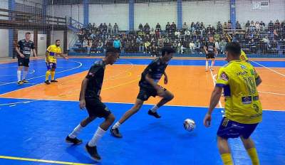 Municipal de Futsal: Marvados vence e assume a liderança da chave B