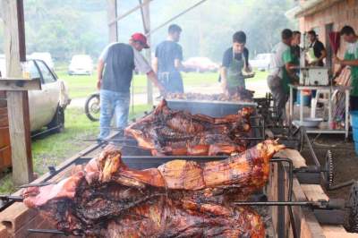Festival do Porco no Rolete é atração de domingo na Linha Bernardino 