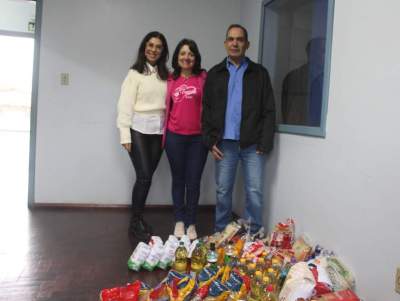 Rádio Princesa promove arrecadação de alimentos em prol da Liga Feminina de Combate ao Câncer