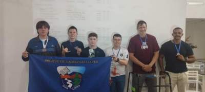 Xadrez candelariense conquista pódios em torneio em Santa Cruz do Sul