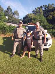 Brigada Militar faz surpresa para menino que sonha em ser policial 