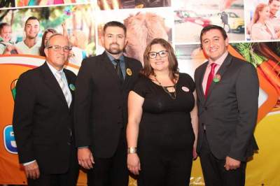 A comissão organizadora da 9ª Expocande formada por Euclides Rodrigues, Sinésio Mueller, Patricia Steffanello e Dionatan Tavares