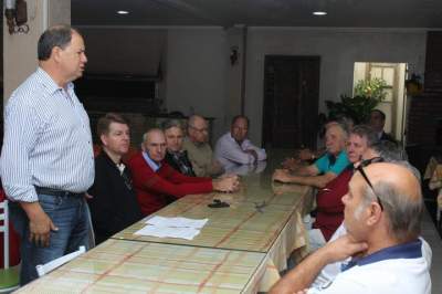Deputado federal Alceu Moreira cumpre visita a Candelária