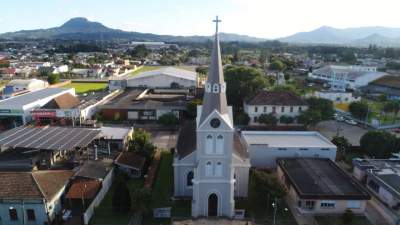Vista aérea da Igreja Lutera Cristo de Candelária | ILCC / Reprodução