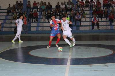 Clube Atlético Candelariense 4 x 3 Teutônia Futsal