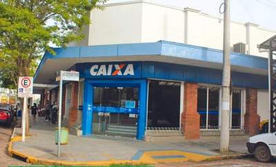 Prefeitura e Caixa suspendem consignados de servidores