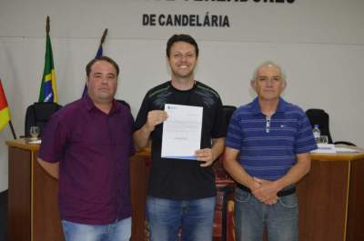 Livro sobre o futebol candelariense é selecionado para publicação