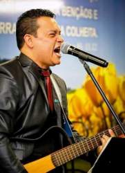 Cantor Claudio Mello será atração do Festival do Costelão e da Ovelha