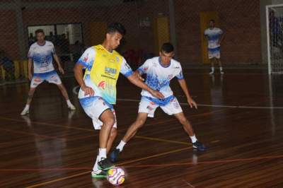 Primeiro treino foi realizado no Ginásio Gigante do Botucaraí