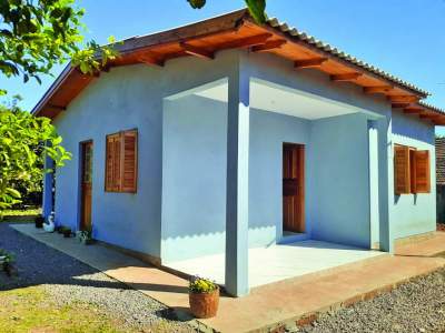 Agricultores de Candelária atingidos pelas cheias receberão novas casas