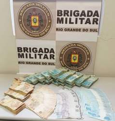 Polícia Rodoviária apreende quase R$ 200 mil durante abordagem na RSC-287