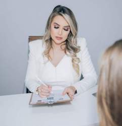 Martina Barros Clinic & Academic: Um novo padrão de beleza e cuidado