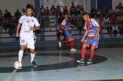 Clube Atlético Candelariense 4 x 3 Teutônia Futsal