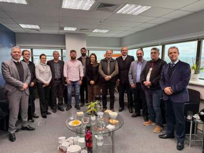 Prefeito Rim participa de reunião de mediação sobre acessos na RSC-287