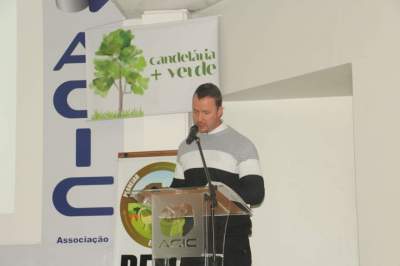 Palestra na ACIC apresenta projeto de Jardins Agroecológicos