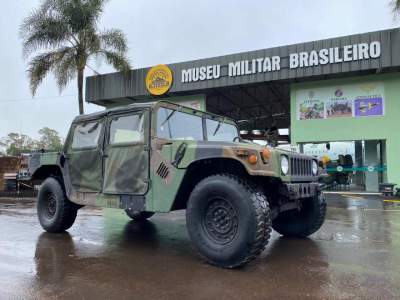 O Museu Militar tem um acervo aproximado de 165 viaturas,