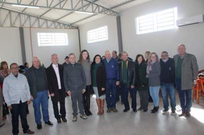 Conselho Municipal do Idoso que viabilizou projeto através do Fumica para aquisição de móveis para o centro de convivência