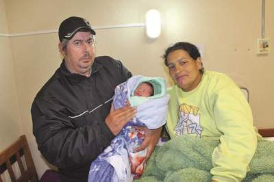 Pais do bebê, Valderi e Nair Moraes agradecem Samu pelo atendimento