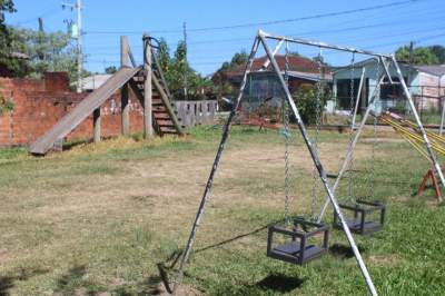 Pracinha transforma realidade e cria novo espaço de convivência 
