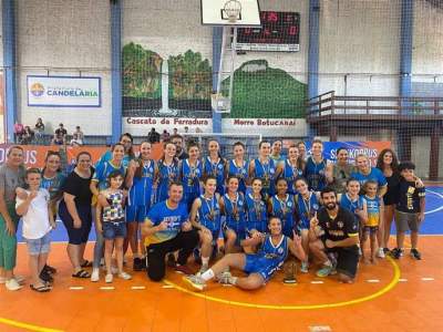 Equipe sub 15 conquistou o título d ao vencer as santa-cruzenses por 50 a 39