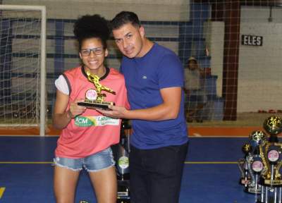 Premiação da goleira do Verona como menos vazada da categoria feminino