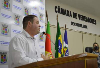 Alan Wagner sugere a instalação de paradas climatizadas 