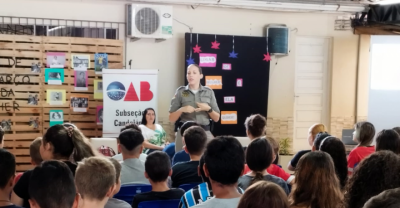 Brigada Militar realiza palestras na Escola La Salle