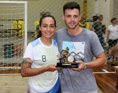 Thaline, goleadora do feminino