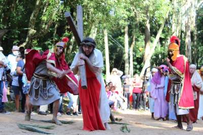 Encenação da Paixão e Morte de Cristo