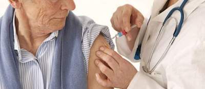 Vacinação de idosos: roteiro do interior está cancelado até a chegada de novas doses
