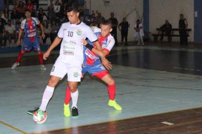 Clube Atlético Candelariense 4 x 3 Teutônia Futsal
