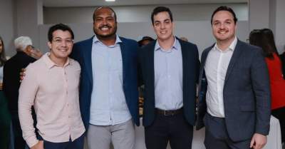 Dr. Igor com a equipe de médicos