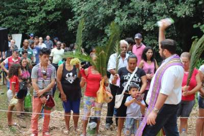 Representantes da Igreja Católica abençoaram os fiéis presentes