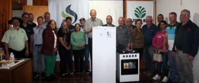 Aprosoja realiza entrega de doações para agricultores familiares