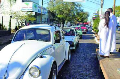 No domingo, desfile em homenagem ao Colono e Motorista, partirá do Parque de Eventos 