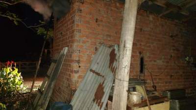 Estufa de tabaco é atingida por incêndio na Linha Curitiba