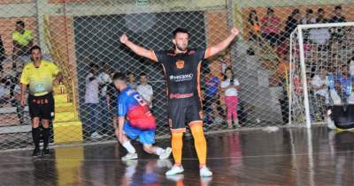 Aberto de Futsal: Mariano reage e derrota o Dynamo 