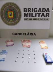 Homem é preso por tráfico no Bairro Ewaldo Prass 