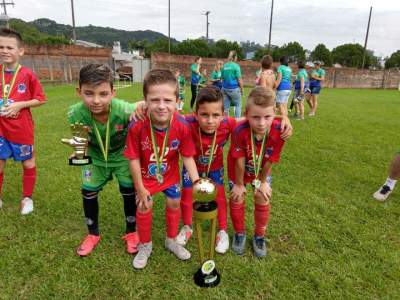 Quatro meninos da Korpus são campeões em Salvador do Sul