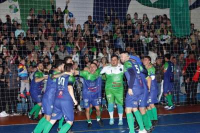 UGF conquista seu primeiro titulo do Municipal de Futsal