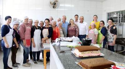 Prefeitura e Sicredi promovem curso de tortas