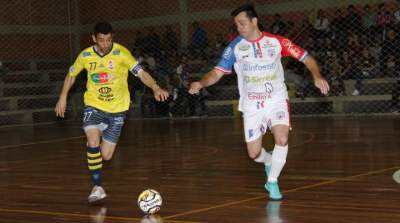 Atlético leva gol no fim e cede empate para o OMF de Carazinho