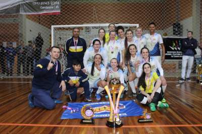 Colégio Medianeira, campeão feminino