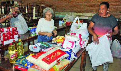 ‘Candelária Solidária’ faz entrega de 200 cestas de Natal
